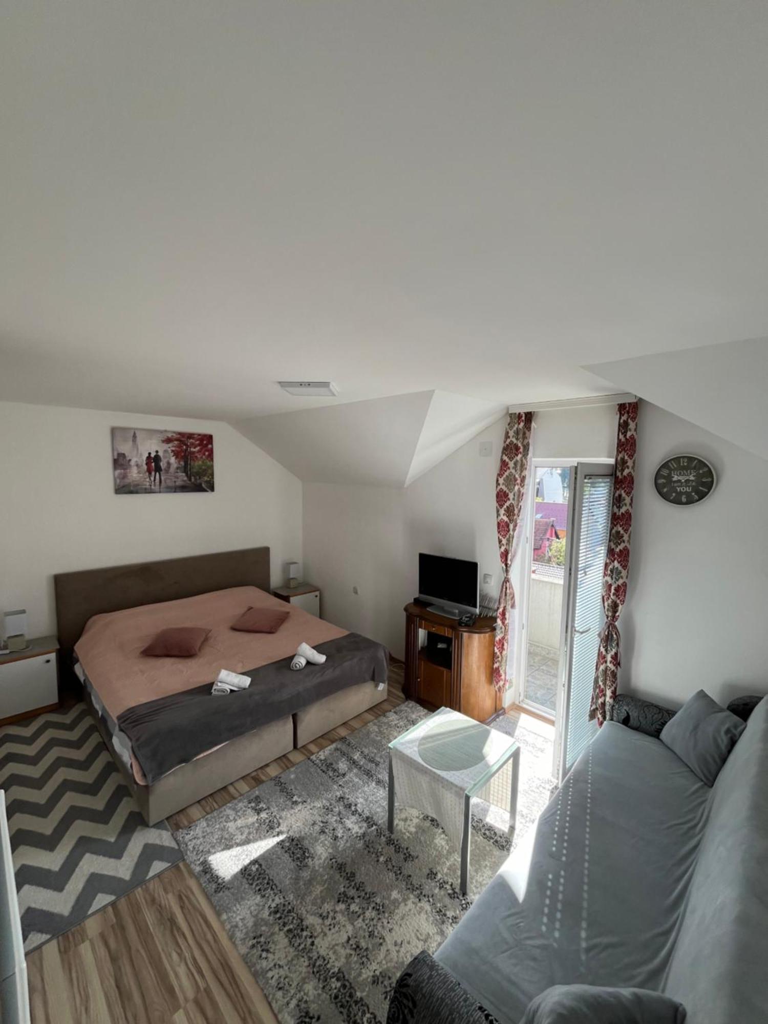 Prenociste Delija 020 Appartement Sjenica Buitenkant foto