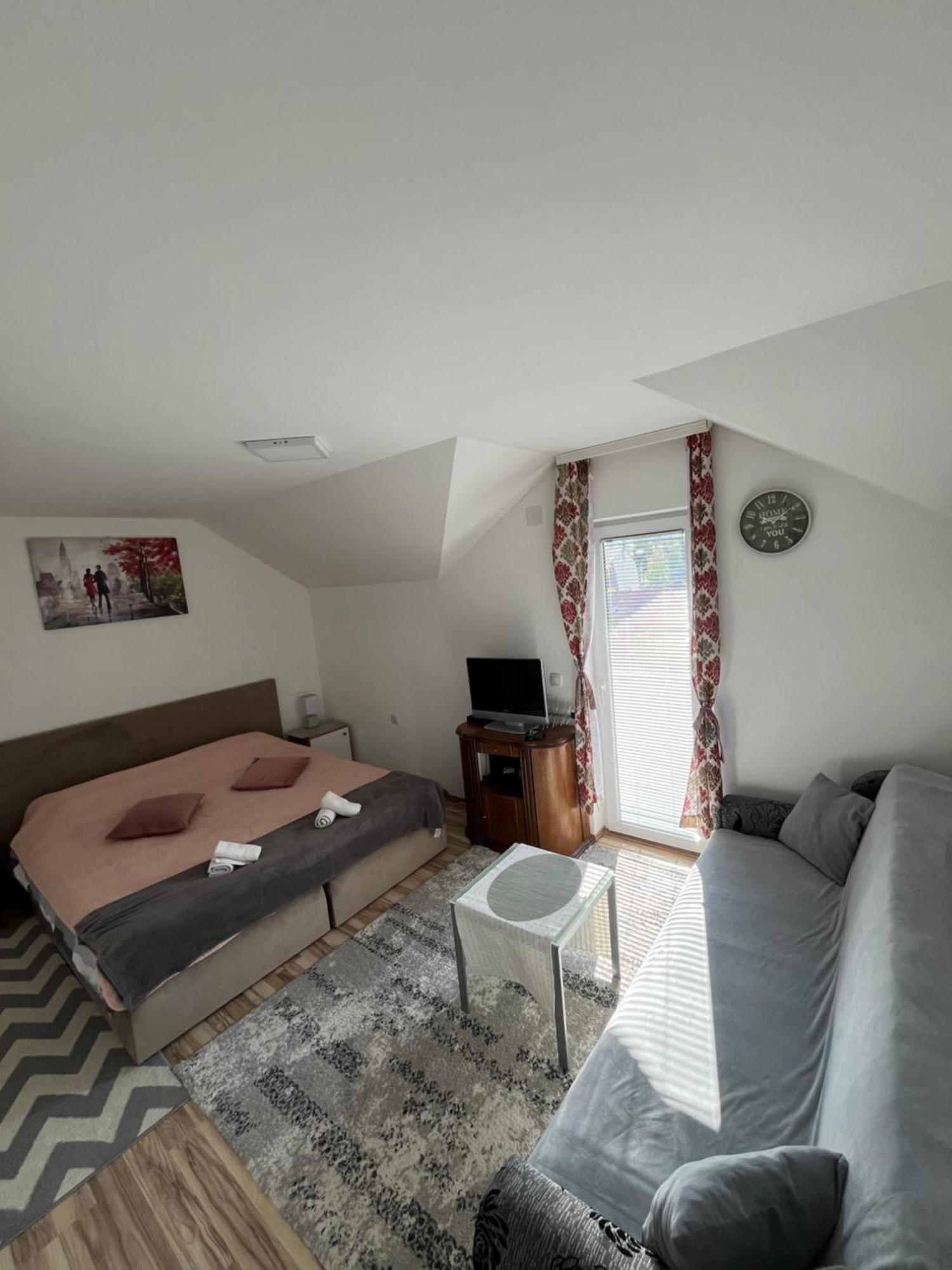 Prenociste Delija 020 Appartement Sjenica Buitenkant foto